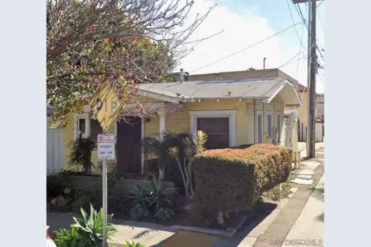 House For Sale in 3125, Howard Avenue, San Diego, California