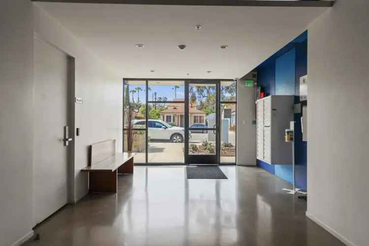 Rent One Bedroom Apartments in Culver City with Rooftop Deck and Gym