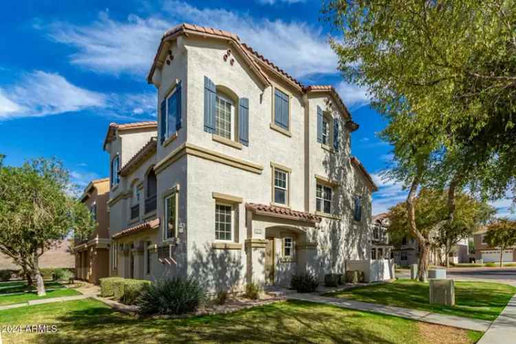 Buy Apartment in Gilbert with Pool Access and Private Garage