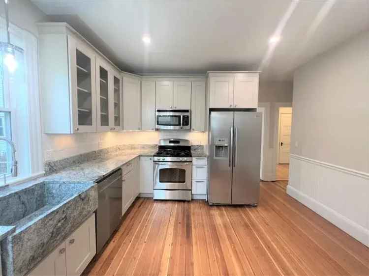 Rent Newly Renovated Apartment Condo Near Davis Square with 2 Beds and Parking