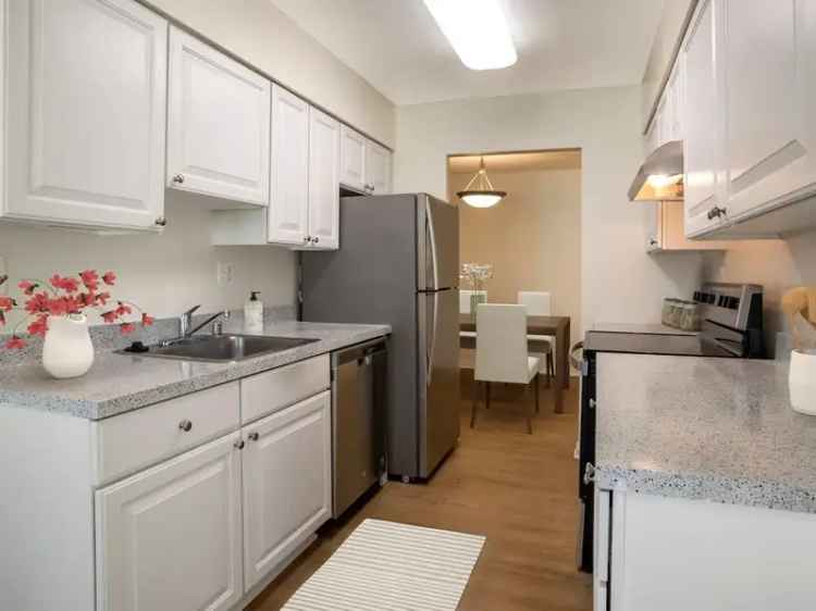 Rent Apartments at Eaves Tysons Corner with Spacious Layouts and Amenities