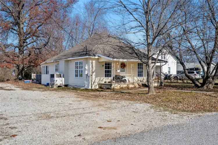 House For Sale in Rogers, Arkansas