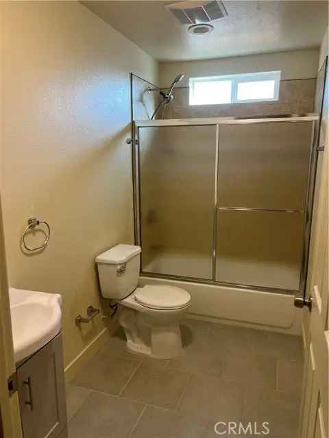 House For Sale in 330, East 99th Street, Los Angeles, California