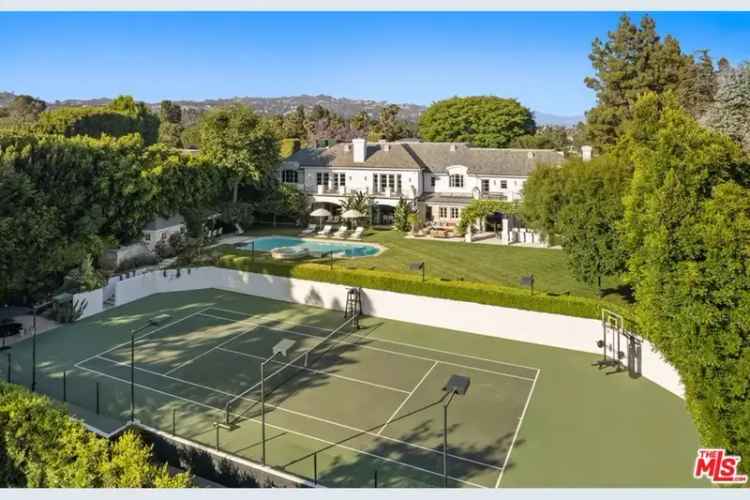 Buy estate with luxury features near LA Country Club in Los Angeles