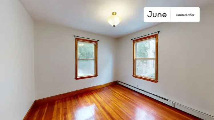 Room for Rent in Somerville with Flexible Lease Options and Amenities