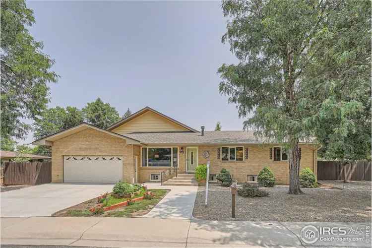 Rent Spacious Ranch Home in Longmont with Large Lot and Modern Features