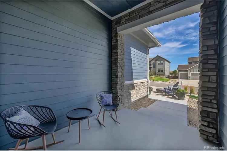 Ranch Buy Home with Stunning Mountain Views in Candelas