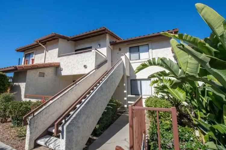 Rent Apartment in Vista with Pool and Off Street Parking