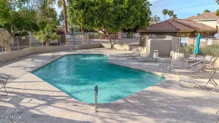 House For Sale in 1417, North Brittany Lane, Gilbert, Arizona