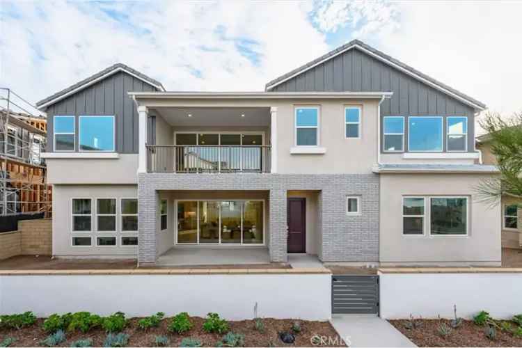 House For Sale in Irvine, California