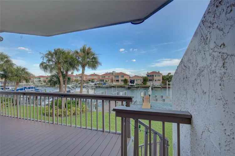 House For Sale in 101, Marina del Rey Court, Clearwater, Florida