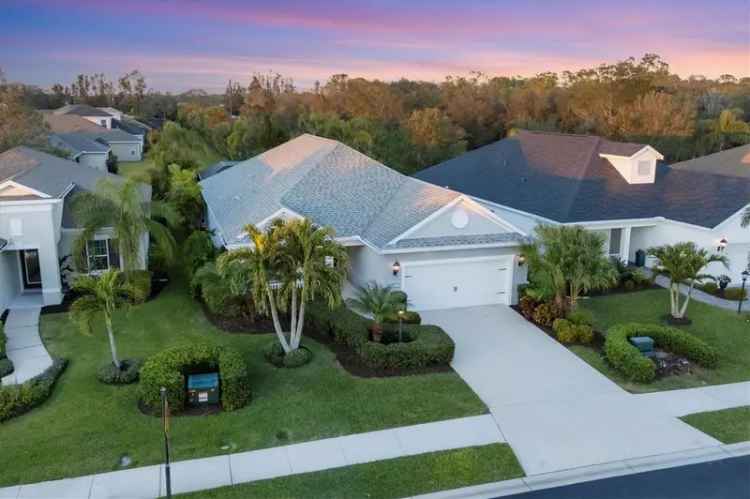 House For Sale in 12117, Whisper Lake Drive, Bradenton, Florida