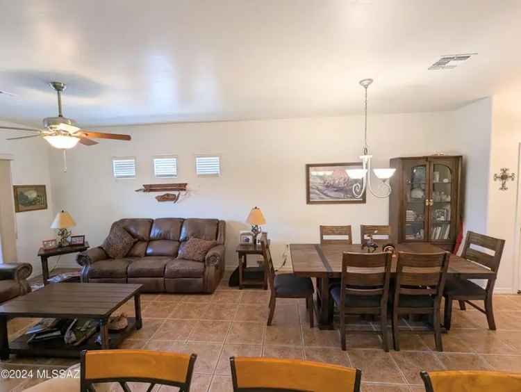 Buy Townhouse in Sonora Del Webb Rancho Sahuarita with Resort Amenities