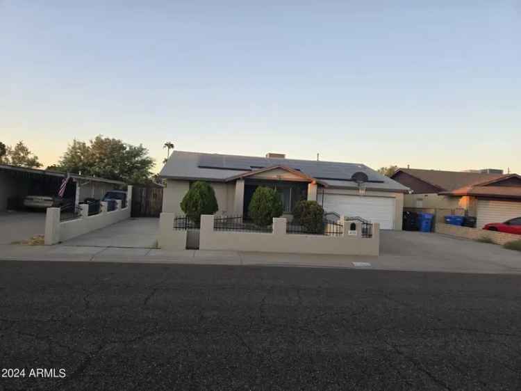 House For Sale in Glendale, Arizona