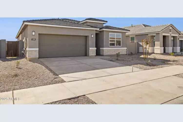 Buy House 4 Bedrooms 3 Baths in Cozy Open Great Room Floor Plan