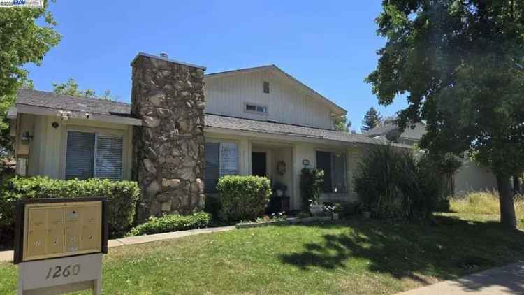 House For Sale in 1260, Kenwal Road, Concord, California