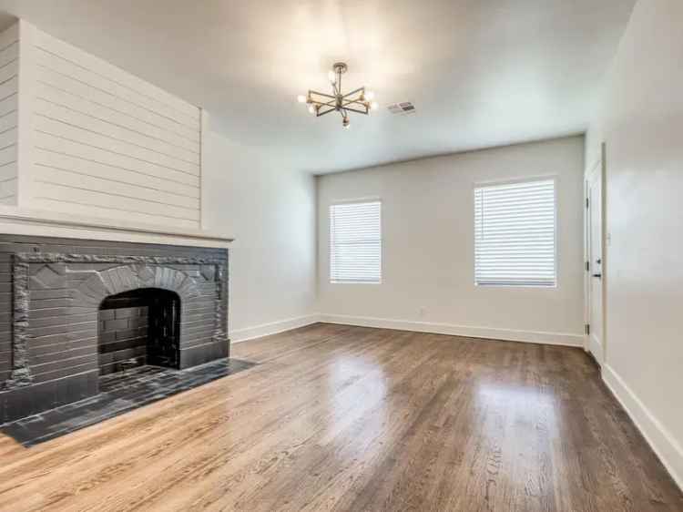 Rent Apartment Unit in the Heart of OKC with Modern Features