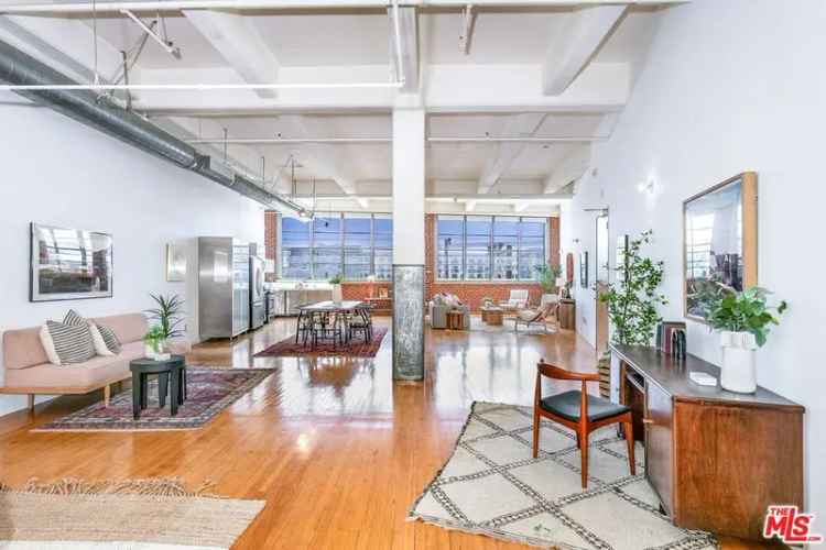 House For Sale in 1850, Industrial Street, Los Angeles, California