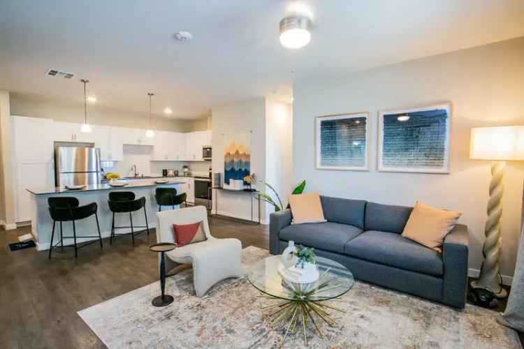 Rent Apartments in North Las Vegas with Easy Access to Downtown