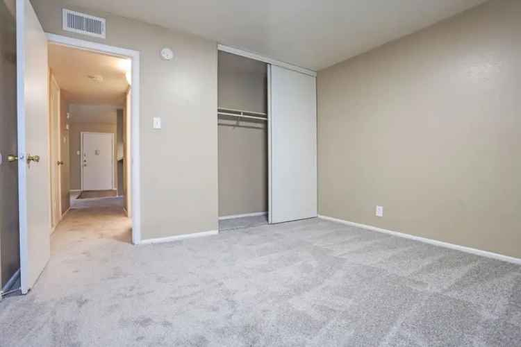 Rent Apartment at Cypress Cove