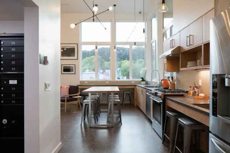 Rent Apartments in Innovative Co-Living Community in Seattle