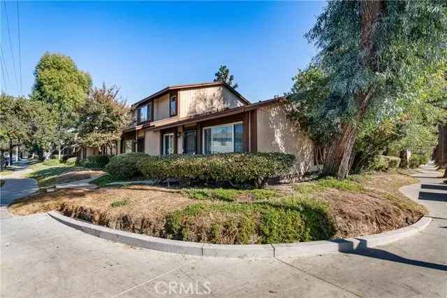 House For Sale in 8702, Willis Avenue, Los Angeles, California