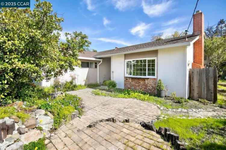 House For Sale in 16, Lagunita Court, Martinez, California