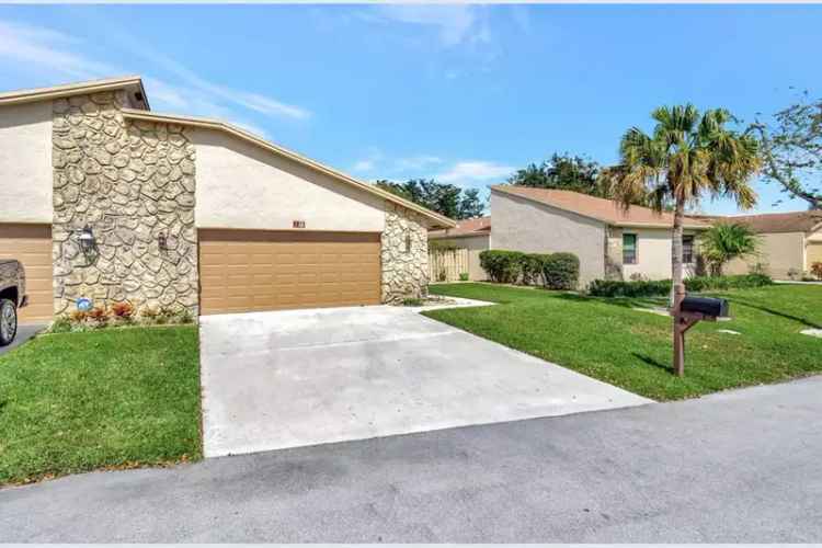 House For Sale in 3215, Northwest 9th Street, Delray Beach, Florida