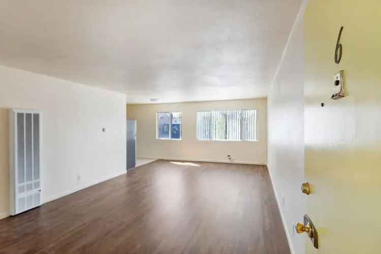 Rent Apartment Unit in South Berkeley Featuring 2 Beds and Great Amenities