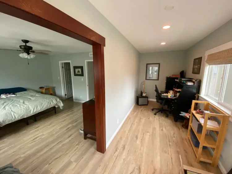 Townhouse for Rent in Hermosa Beach with Ocean Views