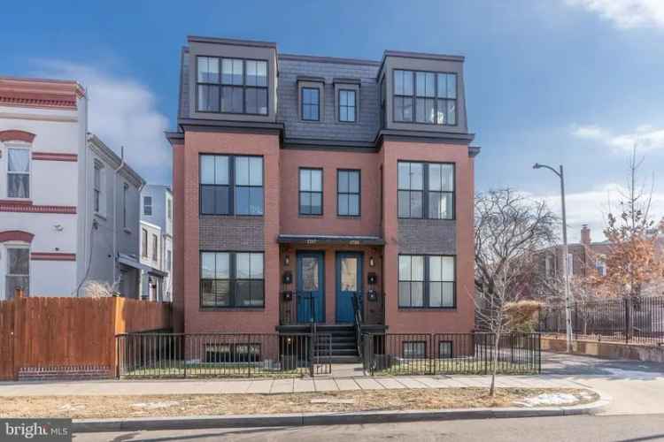 House For Sale in 1737, 10th Street Northwest, Washington, District of Columbia