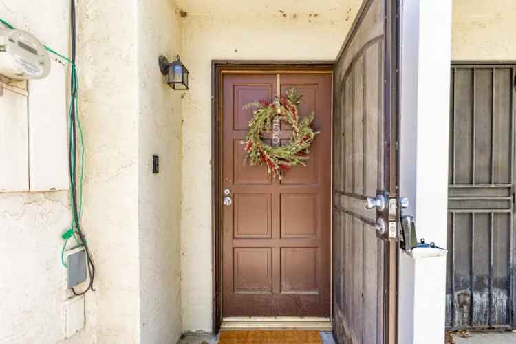 House For Sale in 1455, Gemini Court, Bakersfield, California