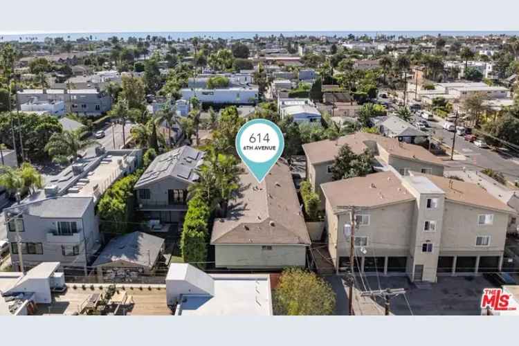 For Sale 5 Unit Apartment Community in Venice California with Upgrade Potential