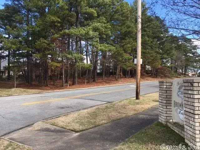 Land For Sale in 1626, John Barrow Road, Little Rock, Arkansas