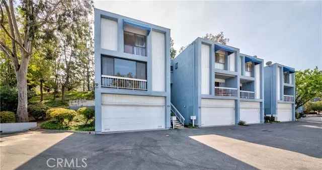 House For Sale in Los Angeles, California