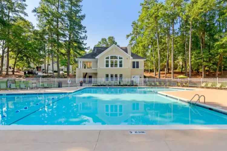 Rent Apartments in Raleigh with Modern Amenities and Scenic Views