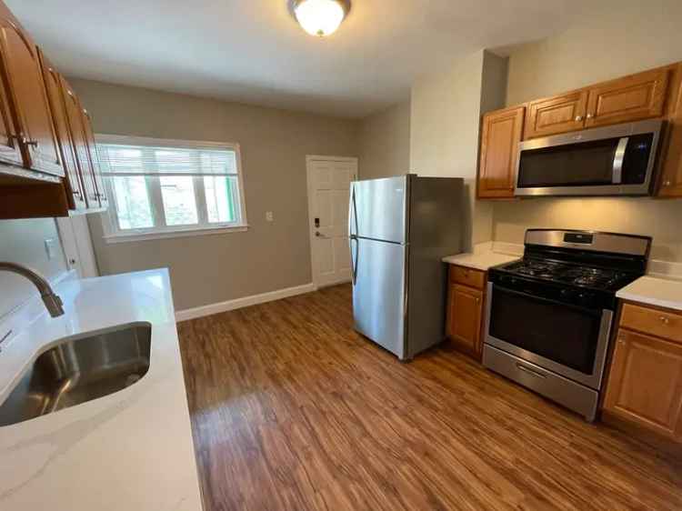 Spacious 3 Bedroom Apartment for Rent in Somerville with Great Amenities