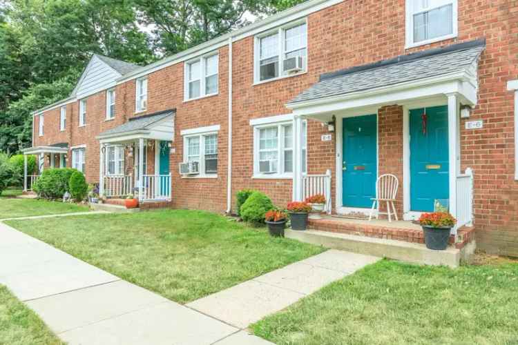 Rent Apartments in Hamilton Township with Community Amenities