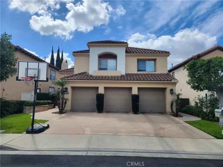 House For Sale in 2226, McCharles Drive, Tustin, California