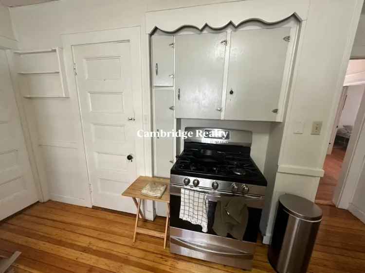 Rent 2 Bedroom Apartment in Somerville with Utilities Included