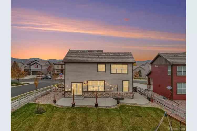 Buy Corner Lot Home with Modern Features in Anthem Community Broomfield