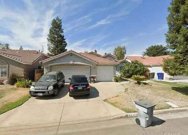 House For Sale in 5642, West Beechwood Avenue, Fresno, California