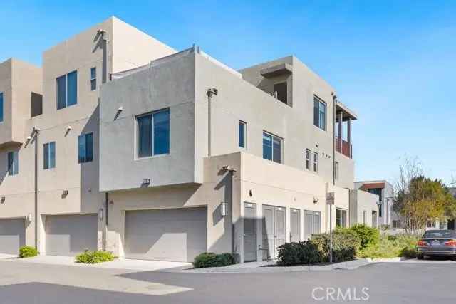 House For Sale in 126-136, Cadence, Irvine, California