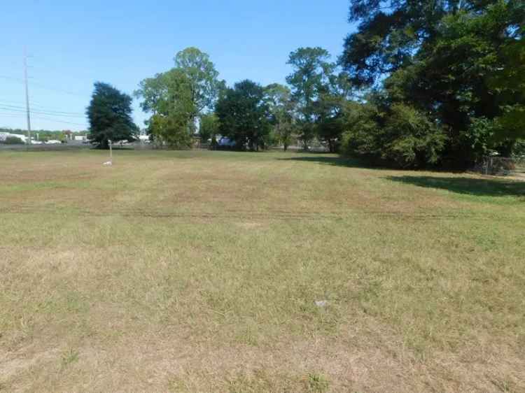 Buy Lot Conveniently Located Off 231 North Near Businesses