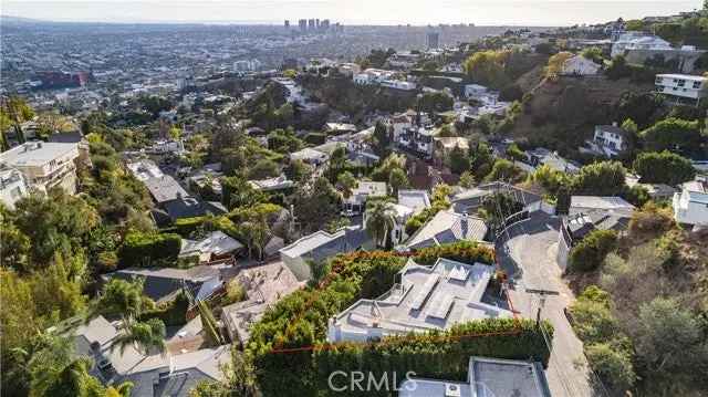 House For Sale in 1664, Sunset Plaza Drive, Los Angeles, California