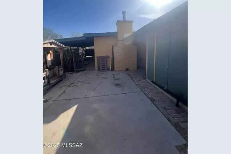 Buy House in Nogales with Attached Apartment and Solar Lease