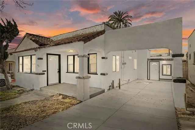 House For Sale in 1921, Junipero Avenue, Signal Hill, California