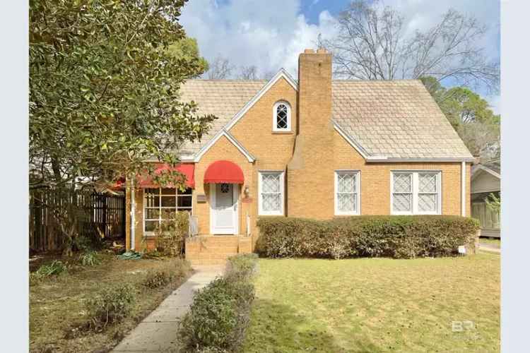 Buy Cottage in Midtown Mobile with Character and Charm