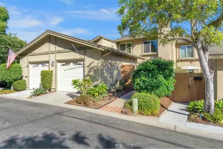 Buy House in Laguna Niguel with 3 Bedrooms and Community Amenities