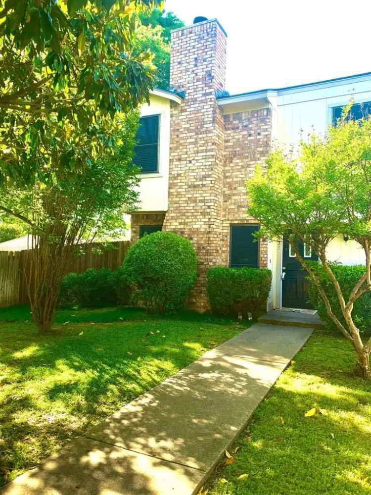 House For Rent in 2433, Kingsford Court, Arlington, Texas